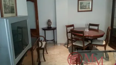 Apartamento en alquiler en Ciudad Jardín - Widok 4