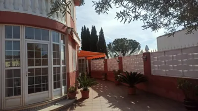 Chalet on Calle José Corbin Carbó photo 40