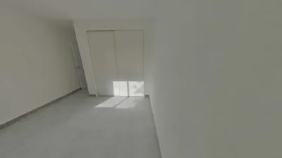 Flat on Calle de Alfonso X 'El Sabio' photo 14