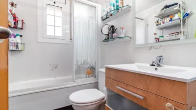 Apartment at Carrer de Josefa Almirall, 8 photo 16