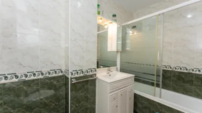 Terraced House in Centre photo 26