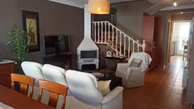 Chalet on Calle José Corbin Carbó photo 5