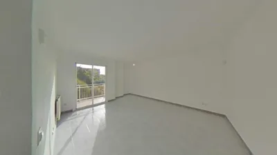 Flat on Calle de Alfonso X 'El Sabio' photo 3