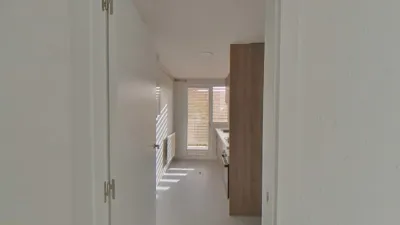 Flat on Calle de Alfonso X 'El Sabio' photo 35