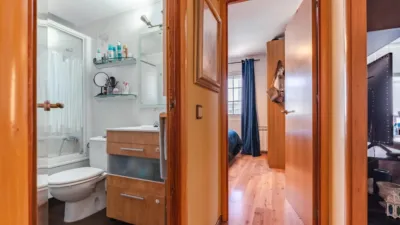 Apartment at Carrer de Josefa Almirall, 8 photo 18