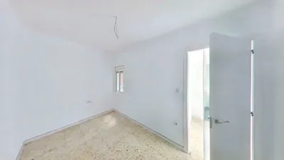 Flat in Centre photo 8