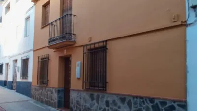 Terraced house on Calle de Ramón y Cajal photo 47