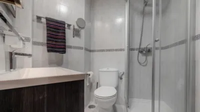 Apartment on Avenida de Cantabria photo 26