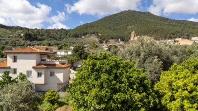 Semi-detached house on Calle de la Virgen photo 43