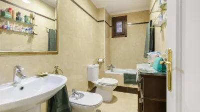 Semi-detached house in Cuesta del Chapiz photo 13