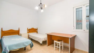 Chalet en venta en Calle Nivel, Núcleo Urbano-Urbanizaciones (Chiclana de la Frontera) de 225.000 €