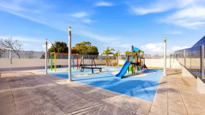 Piso en venta en Calle del Ingeniero Vargas Machuca, Casería de Ossio-San Carlos (San Fernando) de 355.000 €