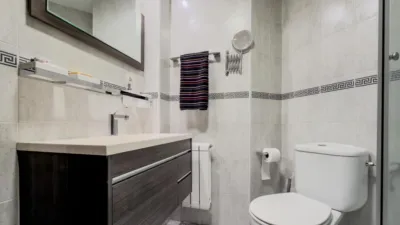 Apartment on Avenida de Cantabria photo 27