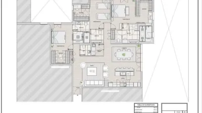 Apartment in Listing photo 17