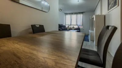 Apartment on Calle del Marqués de la Hermida photo 9