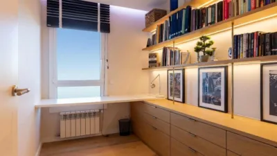 Penthouse on Carrer de la Indústria photo 41
