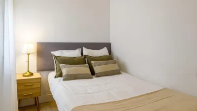 Apartment in Palacio photo 8