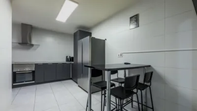 Apartment on Calle del Marqués de la Hermida photo 26
