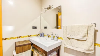 Piso en venta en Calle del Ingeniero Vargas Machuca, Casería de Ossio-San Carlos (San Fernando) de 355.000 €