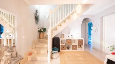 Terraced House in Carrer de Can Caragol Nou photo 3