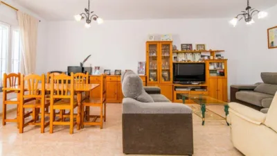 Chalet en venta en Calle Nivel, Núcleo Urbano-Urbanizaciones (Chiclana de la Frontera) de 225.000 €