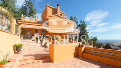 Chalet on Calle de Borneo photo 23