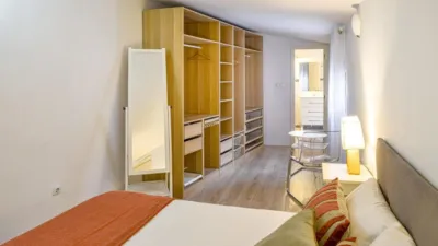 Apartment in Palacio photo 4