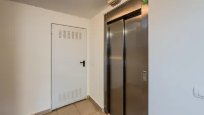Apartment on Avenida de Cantabria photo 31