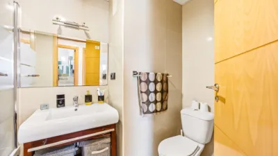Piso en venta en Calle del Ingeniero Vargas Machuca, Casería de Ossio-San Carlos (San Fernando) de 355.000 €