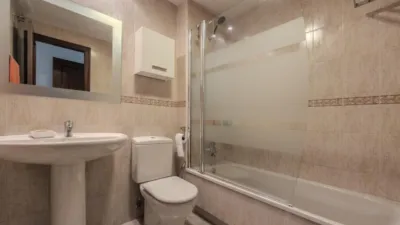 Apartment on Avenida de Cantabria photo 29