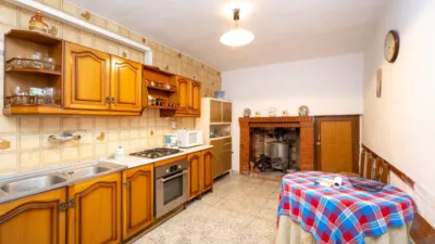 Semi-detached house on Calle de la Virgen photo 11