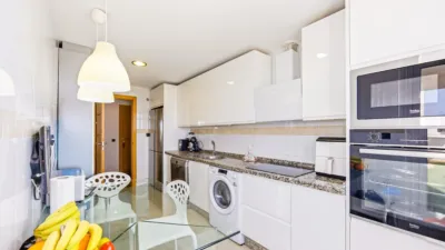 Piso en venta en Calle del Ingeniero Vargas Machuca, Casería de Ossio-San Carlos (San Fernando) de 355.000 €