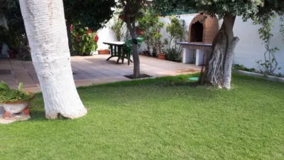 Chalet in Núcleo Urbano photo 39