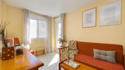 Apartment in Bus Station photo 5