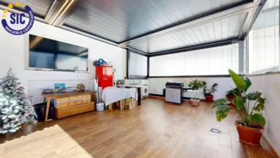 Penthouse on Calle de la Garrofa photo 29
