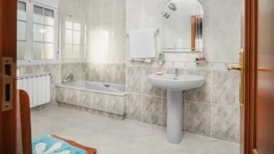 Chalet en venta en Calle Tabueiros-Sisan, Barrantes (Ribadumia) de 375.000 €