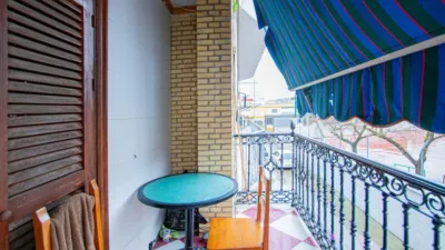 Flat on Torrentera Street photo 4
