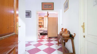 Flat on Torrentera Street photo 3