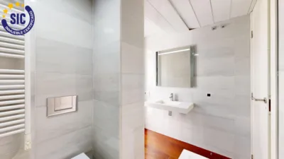 Penthouse on Calle de la Garrofa photo 48