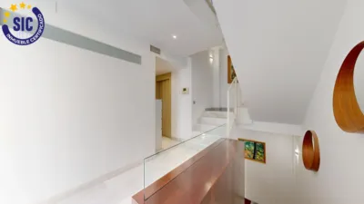 Penthouse on Calle de la Garrofa photo 7