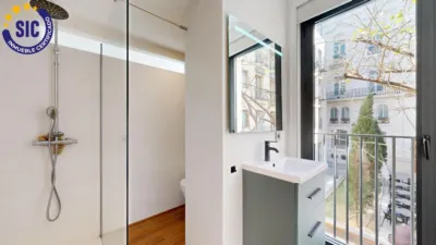 Penthouse on Calle de la Garrofa photo 8