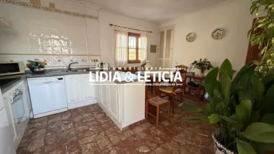 House in the Centre photo 14
