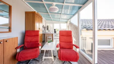Apartment on Carrer de Nou d'Octubre photo 32