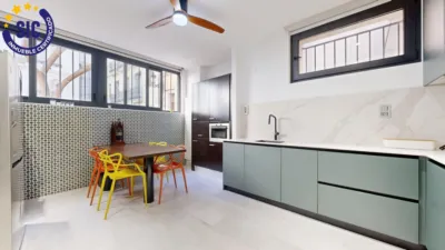 Penthouse on Calle de la Garrofa photo 52