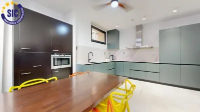 Penthouse on Calle de la Garrofa photo 31