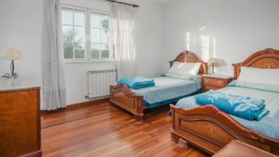 Chalet en venta en Calle Tabueiros-Sisan, Barrantes (Ribadumia) de 375.000 €