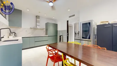 Penthouse on Calle de la Garrofa photo 14
