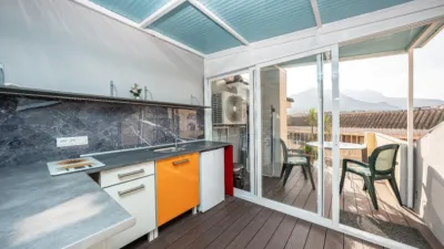 Apartment on Carrer de Nou d'Octubre photo 25
