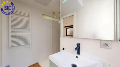 Penthouse on Calle de la Garrofa photo 30