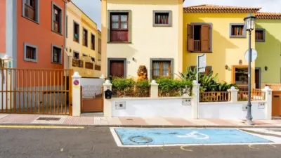 Terraced house on Calle de la Audiencia photo 63